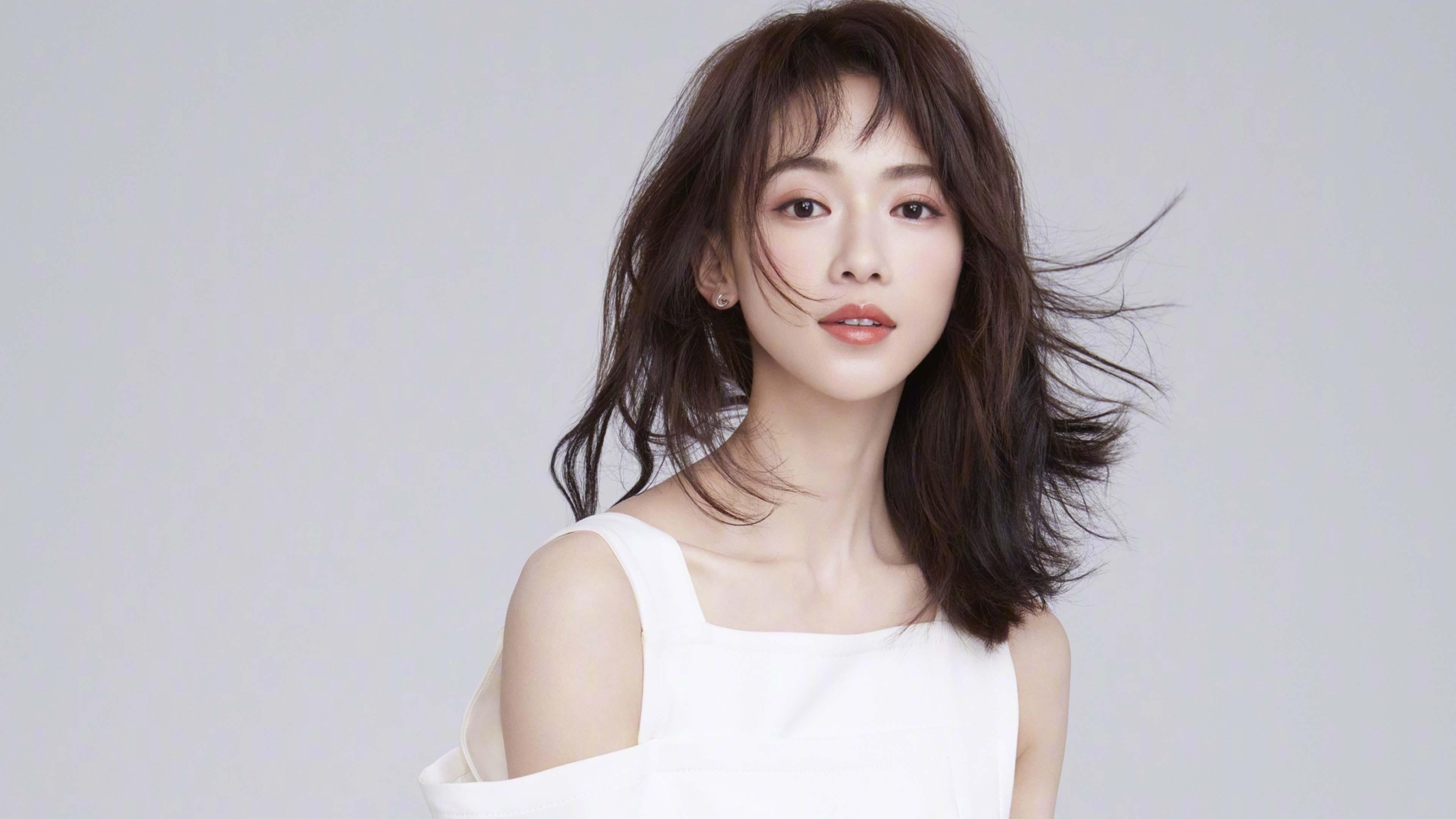 爱游戏游戏平台-CBA联盟推动篮球教育课程进校园，cba球员扎根青少年篮球培训 他教的孩子都能琴棋书画