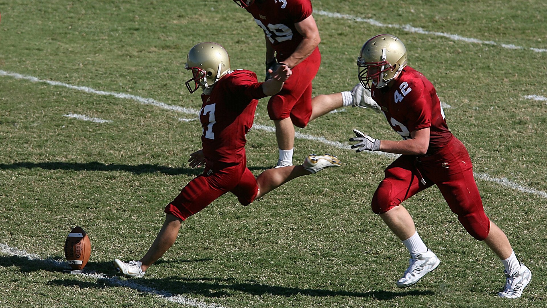 爱游戏下载-球迷DIY：自己制作的足球周边大赏，足球如何制作方法